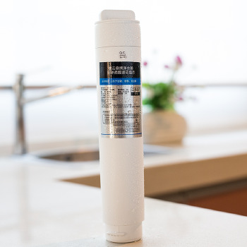 108.00聚丙烯活性炭复合滤芯组件(1号滤芯)更多产品￥298.